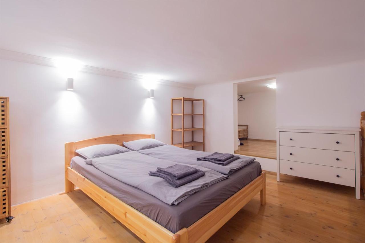 Weiner Cozy * Budapeste